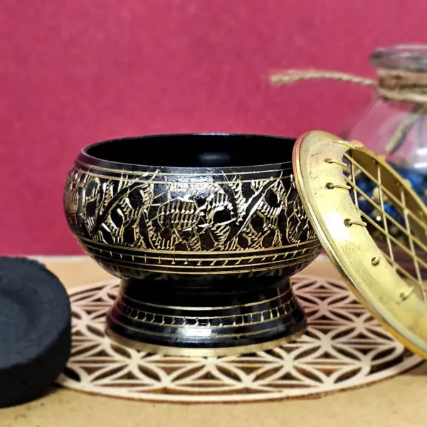 Brûle-encens Noir et Doré – Image 2