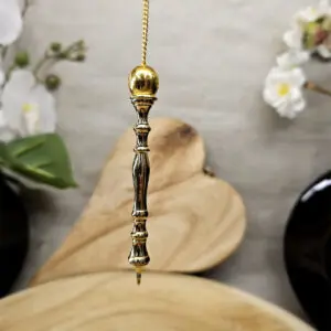 Pendule Corbosier Témoin - Doré