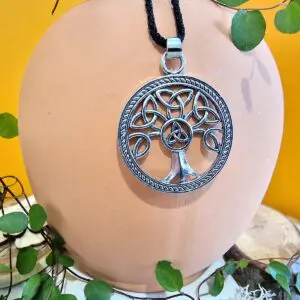 Pendentif Arbre Triquetra