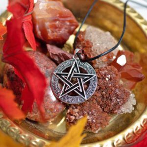 Amulette Tétragramme Noire