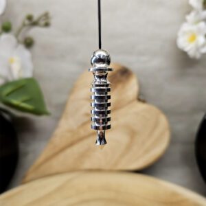 Pendule Isis Argenté