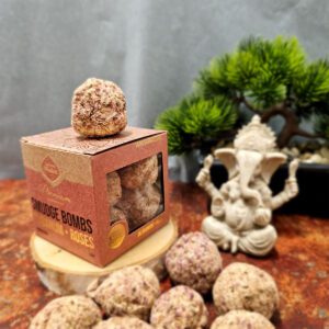 Sagrada Madre bombes Smudge premium oliban et Roses