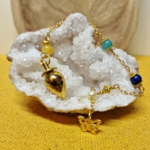 Image du Pendule Chemin de Vie 3 composé de Calcite orange, d’Amazonite et de Lapis-Lazuli pour favoriser la créativité, l’expression et la sagesse intuitive.