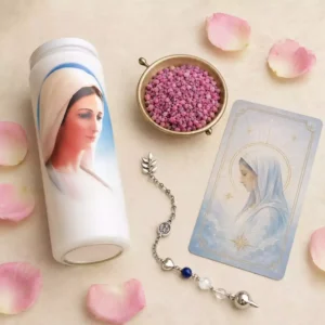 Coffret cadeau spirituel pour la Fête des Mères avec bougie de la Vierge Marie, encens rose, pendule argenté et carte rituelle.